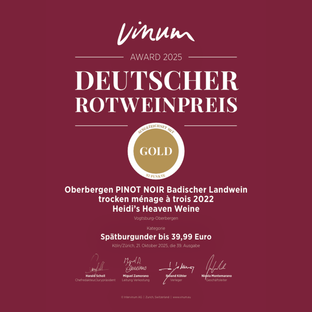 2022 ménage à trois PINOT NOIR